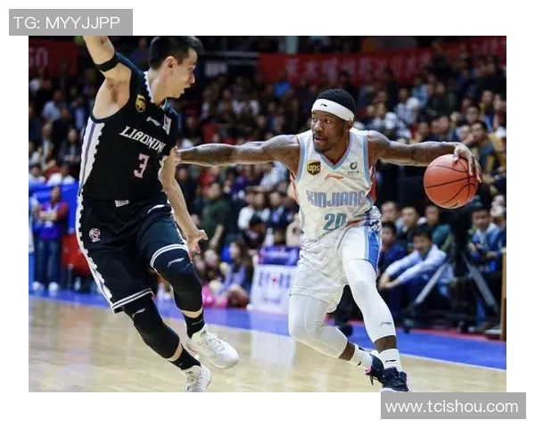 生断詹姆斯一条龙快攻暴扣！CBA球员大学时期打出中国行名场面