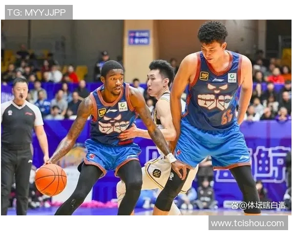 CBA最新消息！广东宏远第四外援确定，王薪凯离开新疆男篮