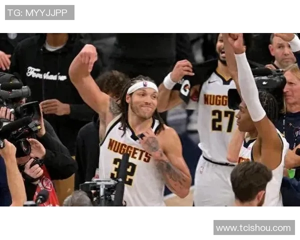 今日来自同一个州的两支球队在同日完成压哨绝杀 历史首次！