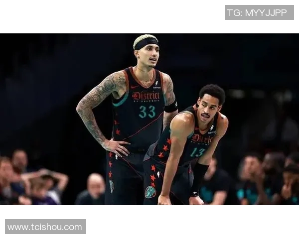 库兹马字母哥每回合都能摧毁你 没见过谁遭遇比他更多的身体接触