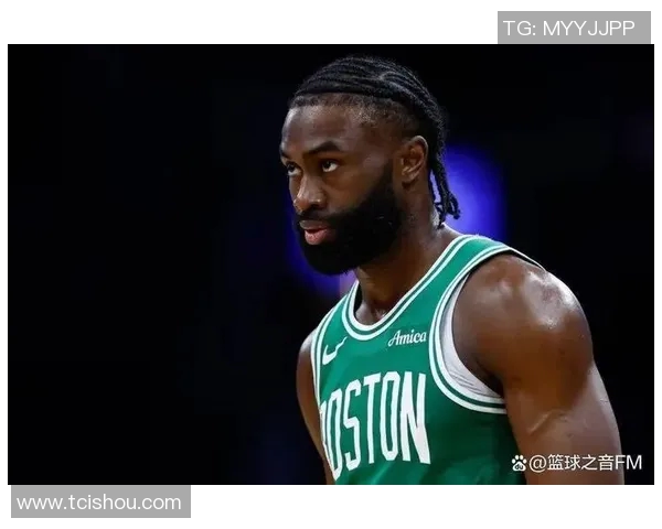 杰伦布朗直播称想成MVP需学会假摔